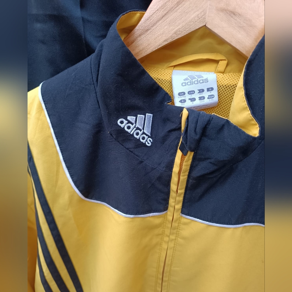 Adidas Yellow Jacket - Picture 12 of 14